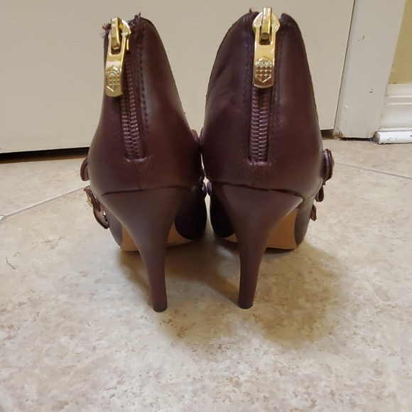 Vince Camuto brown/plum leather heels - Picture 4 of 7
